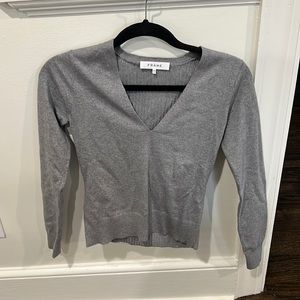 Frame v-neck grey sweater